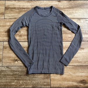 Lululemon Swiftly Tech Long Sleeve/Crewneck